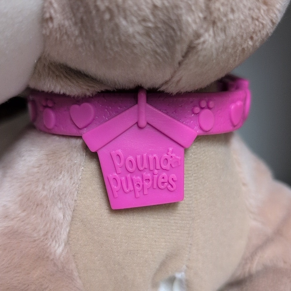 Pound Puppies, Happy Go Lucky Cupcake Talking Puppy, 2011 Hasbro, WORKING, MINT - Picture 2 of 6